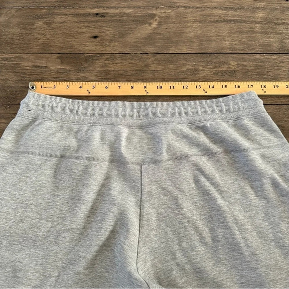 Nike Sportswear Womens XL NSW Tech Fleece Sweatpants Joggers Gray Grey Sweats - Picture 6 of 10